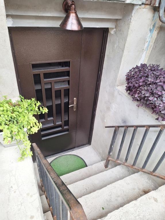 Mery'S Family Apartment Tbilisi Exterior photo